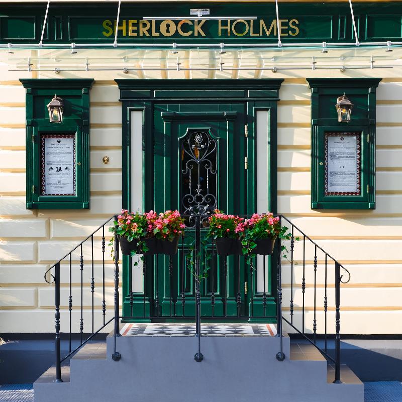 Sherlock Holmes Boutique Hotel Lviv Eksteriør billede